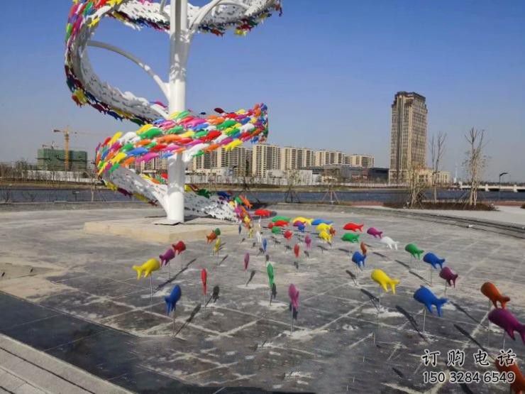 公園魚雕塑廠家 中式烤漆小品 風景區(qū)抽象魚雕塑