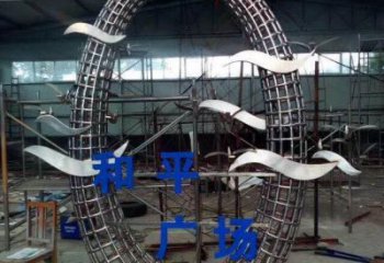 鏡面飛燕雕塑廠家 現代戶外擺件 游樂場異形飛燕雕塑