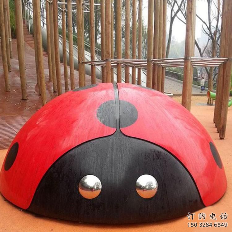 戶(hù)外瓢蟲(chóng)雕塑廠家 公園廣場(chǎng)小品 房地產(chǎn)幾何瓢蟲(chóng)雕塑