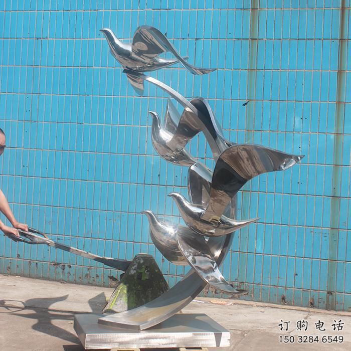 大門口鴻雁雕塑廠家 歐式賓館擺件 風(fēng)景區(qū)仿真鴻雁雕塑