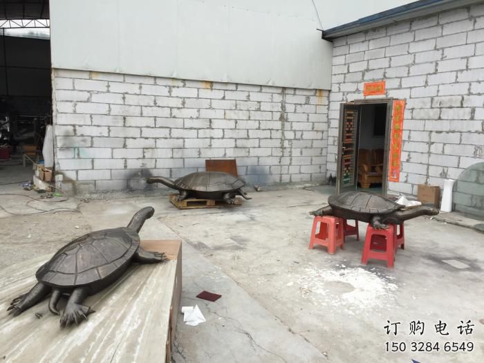 街道烏龜雕塑廠家 創意烤漆小品 酒店戶外烏龜雕塑