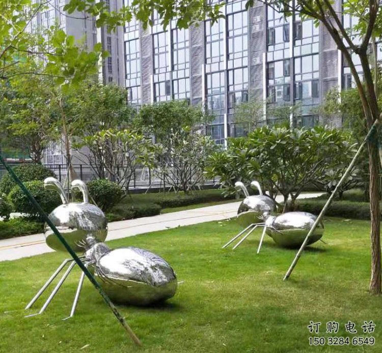 鏡面螞蟻雕塑廠家 現代公園擺件 游樂場異形螞蟻雕塑