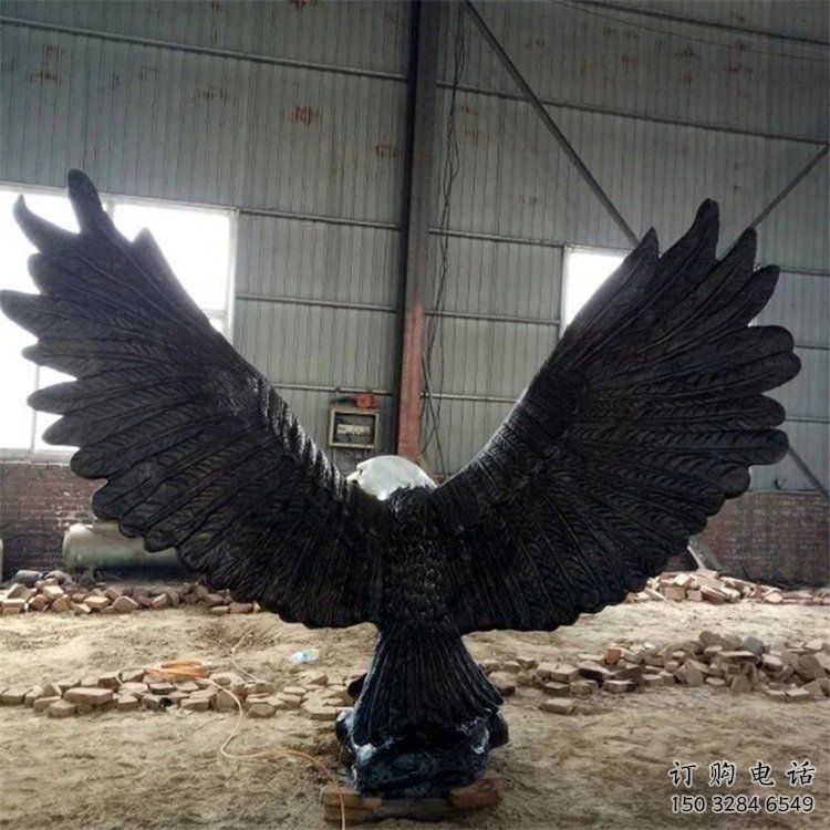仿古雄鷹雕塑廠家 戶外賓館小品 玄關彩繪雄鷹雕塑