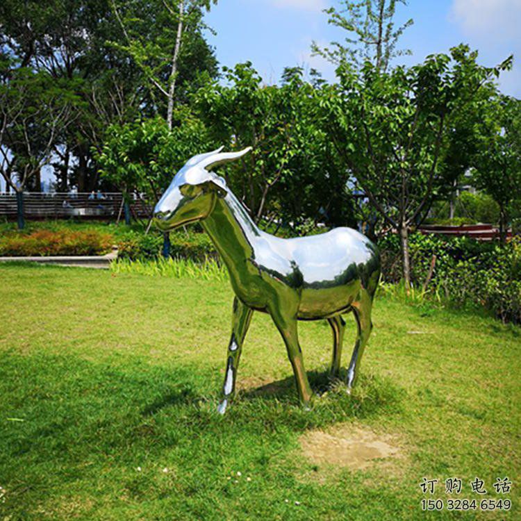 戶外羊雕塑廠家 公園小品 酒店拉絲羊雕塑