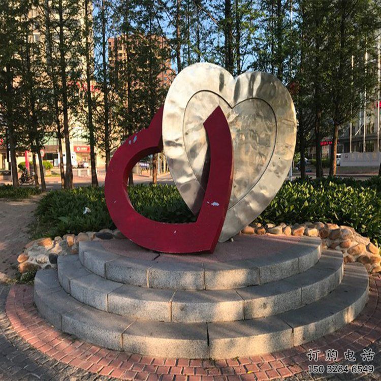 大型心心相印雕塑廠家 現代公園小品擺件