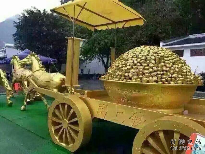 商業(yè)街馬車(chē)雕塑廠家 創(chuàng)意擺件 現(xiàn)代不銹鋼馬車(chē)雕塑廠