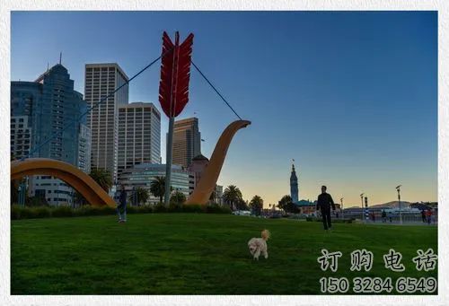 街道箭雕塑廠家 公園現(xiàn)代擺件 烤漆不銹鋼箭雕塑廠