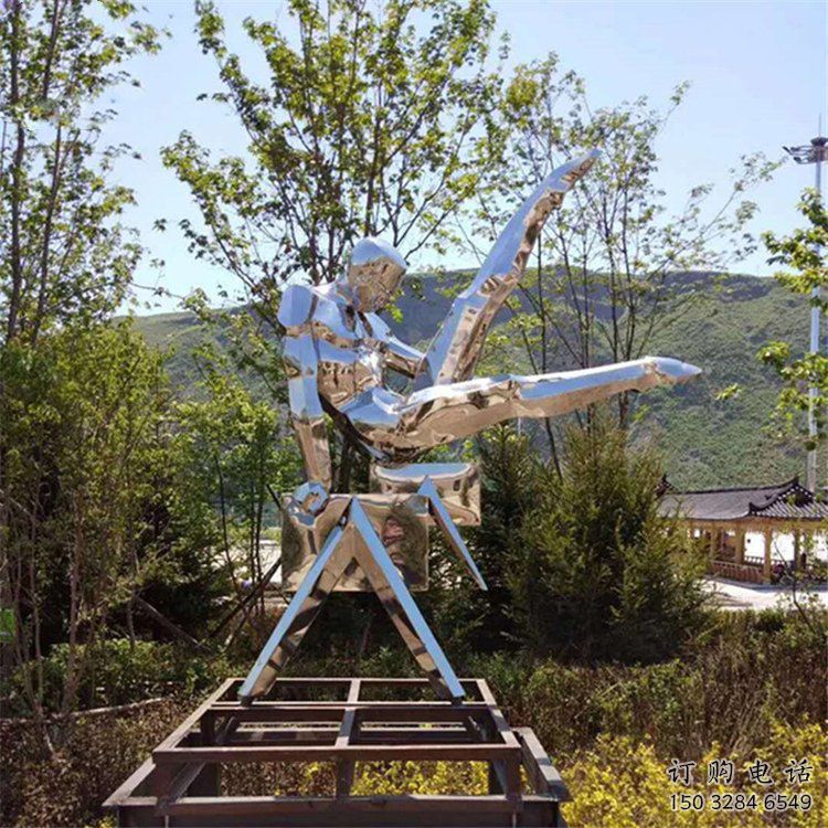 草地青少年雕塑廠(chǎng)家 現(xiàn)代公園小品 大型不銹鋼青少年雕塑制作