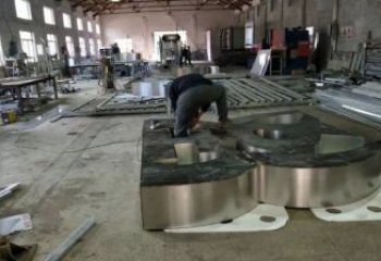 甲骨文雕塑提供，美陳雕塑，不銹鋼甲骨文雕塑制作廠家