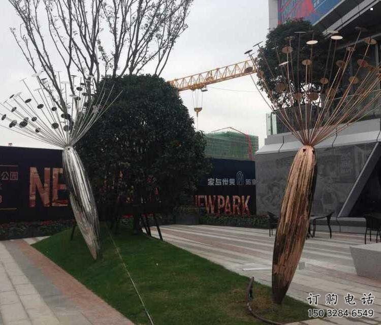 大型蓮藕雕塑