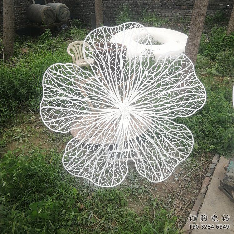 梨花雕塑定價(jià)，拉絲工藝，不銹鋼梨花雕塑制作廠家