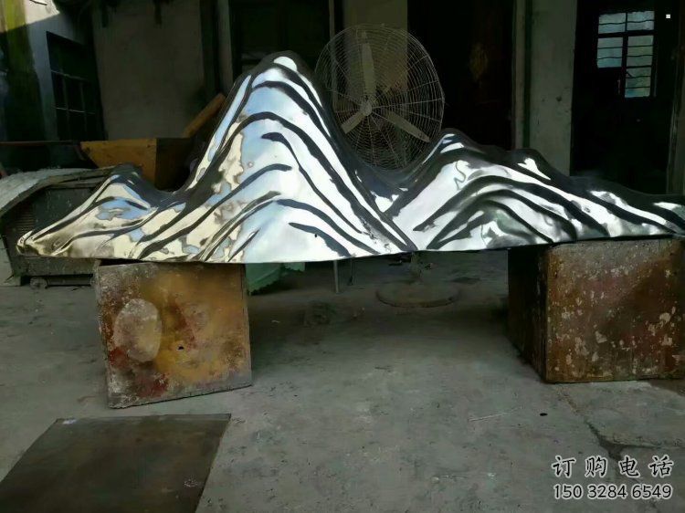 小區(qū)假山雕塑，拉絲景觀雕塑，抽象效果