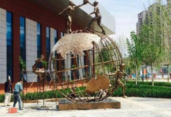 地球儀雕塑訂做，校園雕塑，現(xiàn)代地球儀人物雕塑廠家