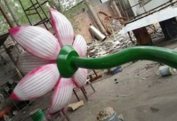 荷花雕塑選用，小區(qū)擺件，大型仿真荷花雕塑廠家