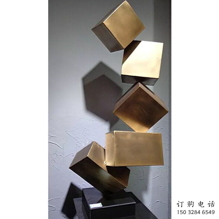 大型積木雕塑