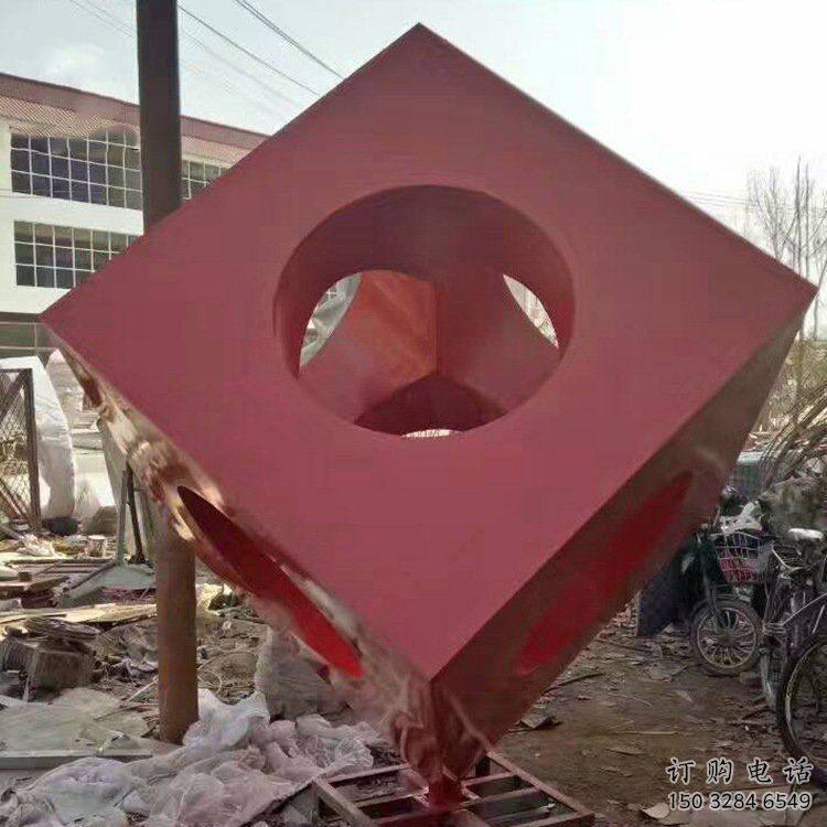大型商場(chǎng)立方體雕塑