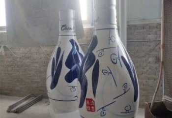 洋酒瓶雕塑通用，街頭雕塑，玻璃鋼洋酒瓶雕塑標準
