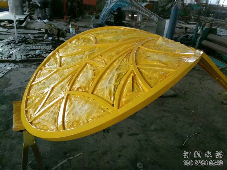 樹葉雕塑承接，街道標(biāo)識，彩繪烤漆樹葉雕塑廠家