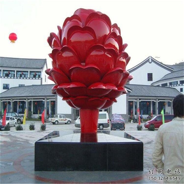抽象果樹雕塑