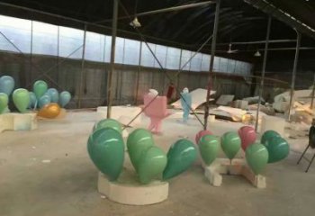 氣球樹雕塑廠家，彩繪構件，玻璃鋼氣球樹雕塑供應