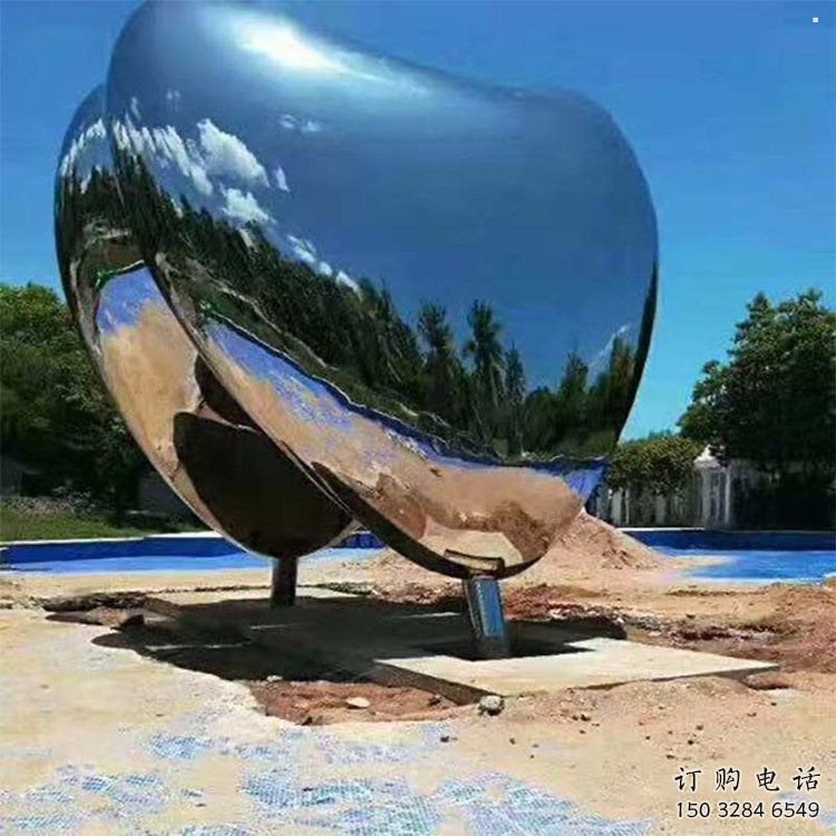 心形球雕塑工廠標準，多彩藝術，不銹鋼心形球雕塑供應