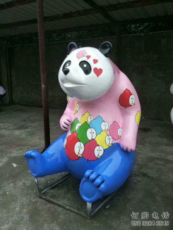 熊貓雕塑工廠，城市裝飾，彩繪熊貓雕塑供給