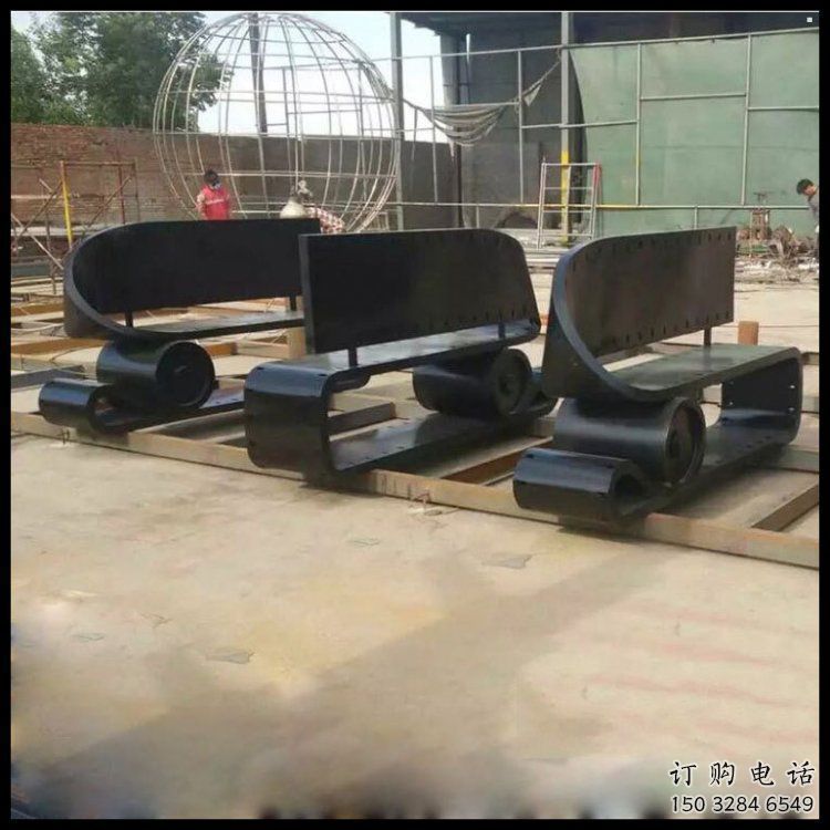 鍛造膠卷雕塑