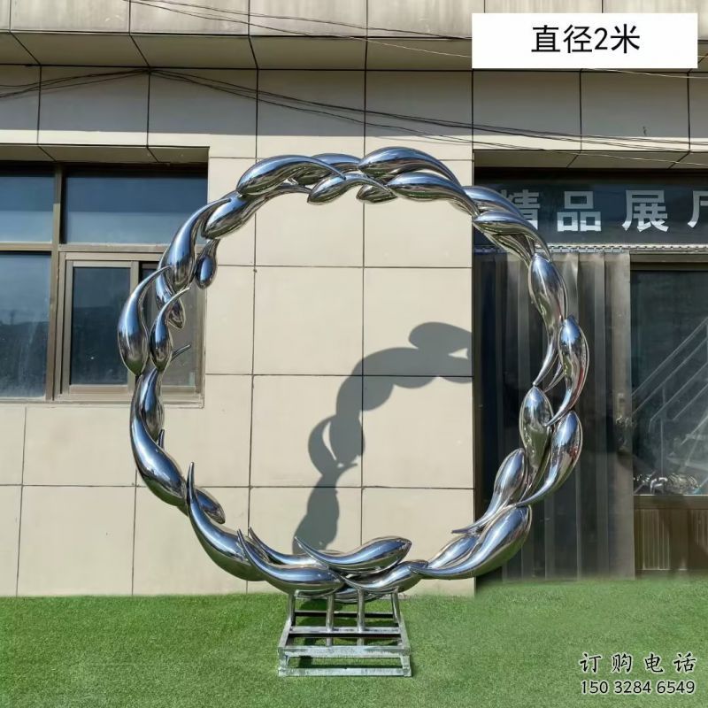 金魚景觀雕塑精品，小區(qū)雕塑，景觀圓環(huán)金魚雕塑提供