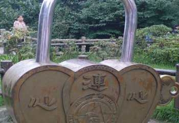 同心鎖雕塑景觀制造，街景小品，鎖子雕塑優價