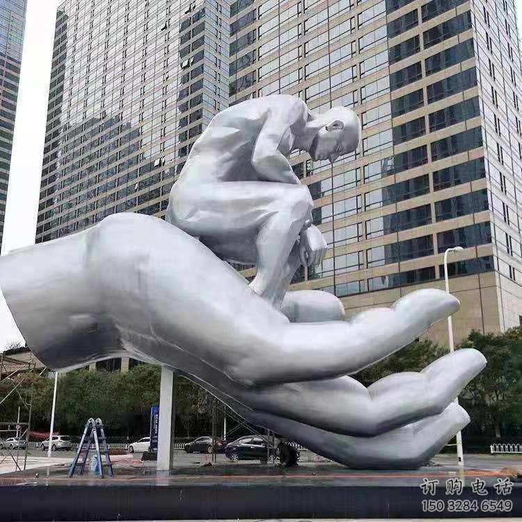漳州沉思者雕塑，景觀雕塑，手托人物雕塑廠家提供